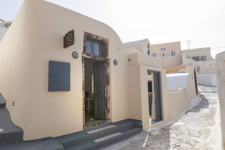 Accommodation  Santorini
