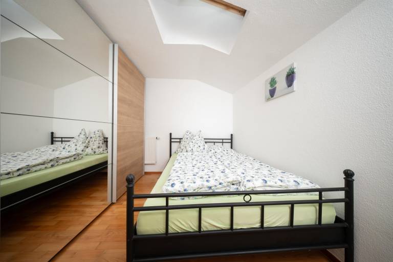Family-friendly beautiful apartment with patio, BBQ & garden | Garden view | Pets are welcome — photo 4