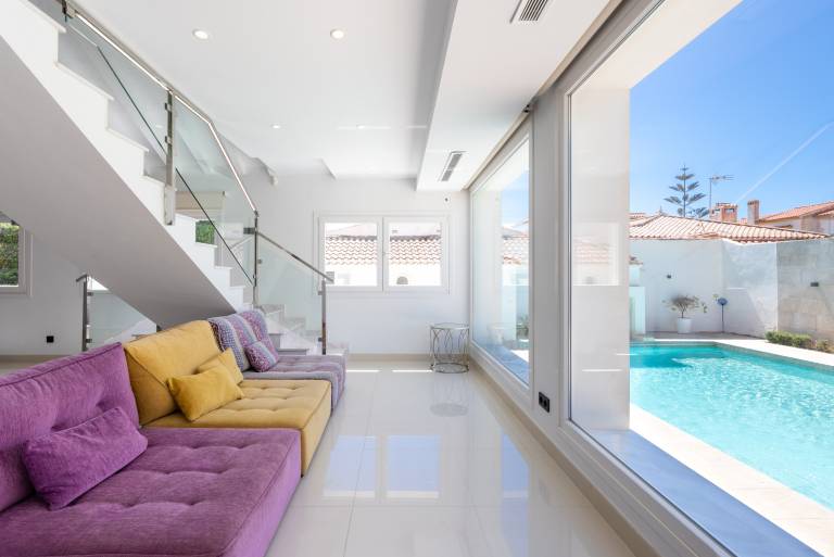 Luxury Villa "Ohana 2" with Pool, Wi-Fi, Terrace & Garden — photo 4