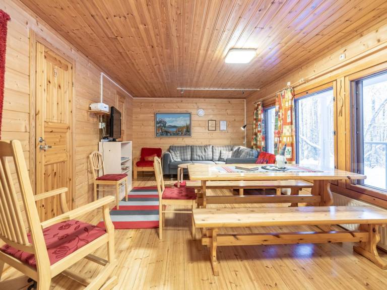 Vacation home with sauna — photo 3