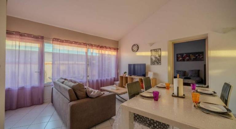 Rental apartment with BBQ | Close to the beach | Pets allowed in Angoulins