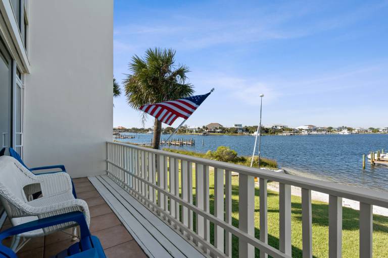 Family-friendly nice condo with barbecue | Water view | Next to the beach | Pets are welcome — photo 5