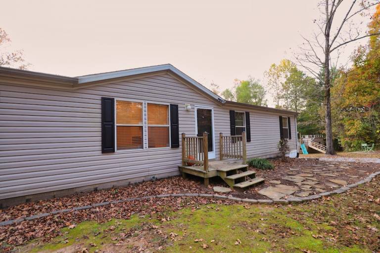 House  Gilbertsville