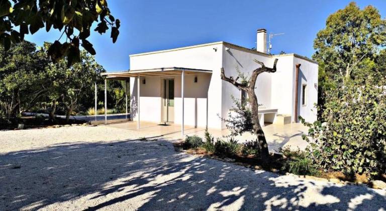 Villa with jacuzzi in Franca