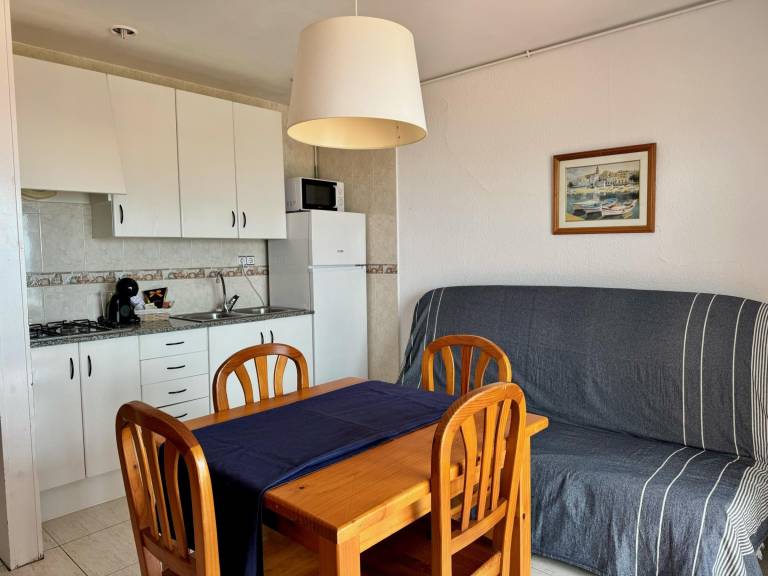 Rental apartment with 1 room for 4 persons — photo 4