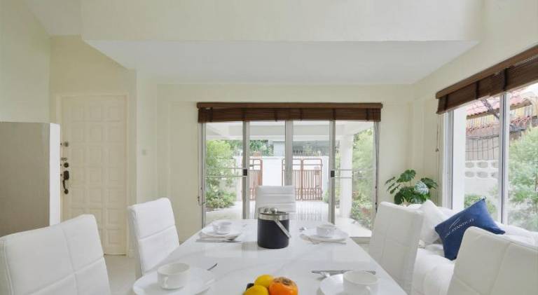 Urban Loft 5BR Terrace Bangkok — photo 3