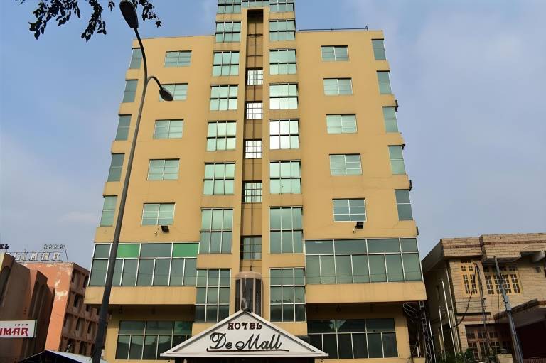 De Mall Hotel