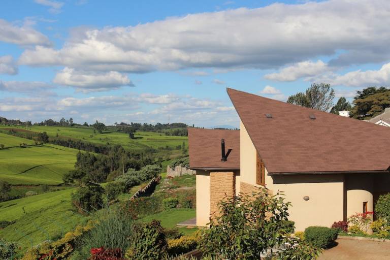 Cabin Riara Ridge