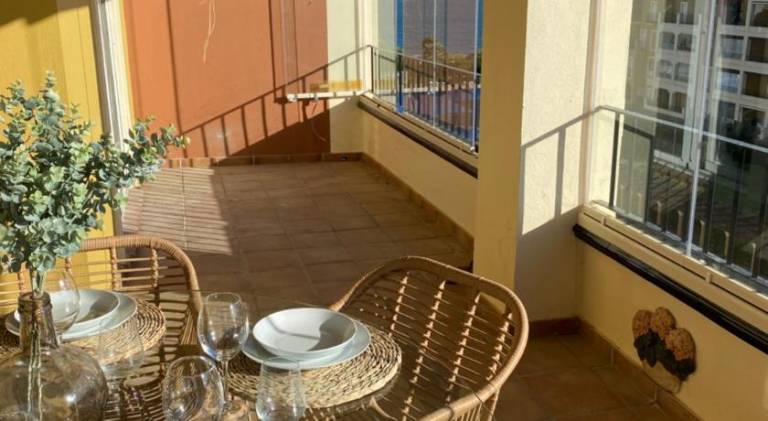 Apartment with barbeque, patio & private pool — photo 4