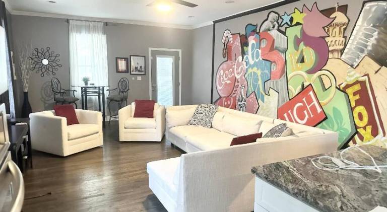 House with 2 rooms for 6 persons in Atlanta, GA