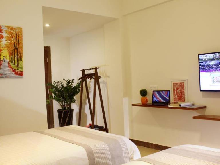 Sunny Sanya Destination Hotel Haitang Bay in Sanya