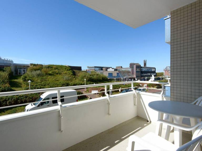 Apartment with 2 rooms for 4 persons in Sylt