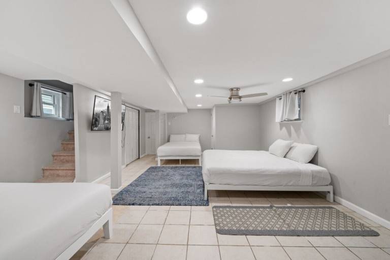 House Bayonne