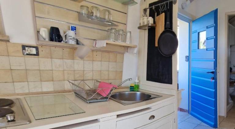 Vacation home with grill, terrace & yard | Perfect for remote work | Pets allowed — photo 4
