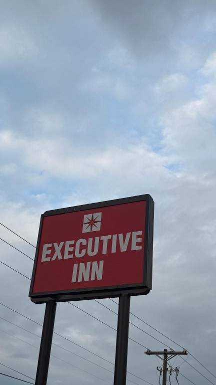 Executive Inn in Warner Robins, GA