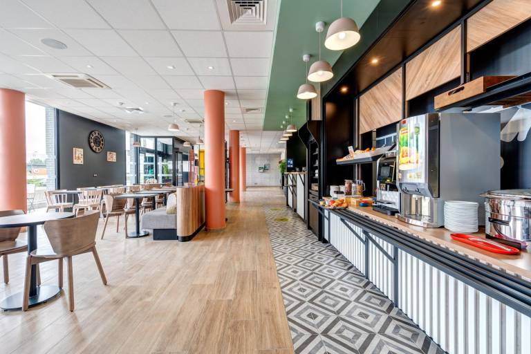 B&B HOTEL Le Port Marly Saint Germain en Laye — photo 2