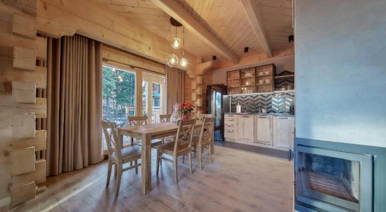 Chalet with yard & terrace — photo 4