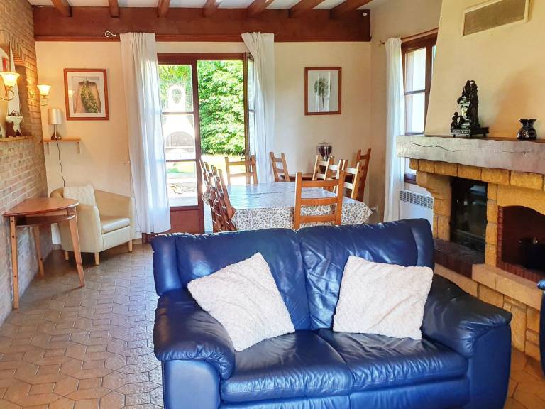 Vacation home with yard, BBQ & terrace | Nature view — photo 4