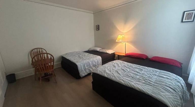 Vancouver Guest House - Airport 10 Min - Free Parking & Fast Wi-Fi — photo 5