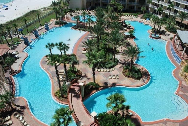 Condo  Long Beach Resort