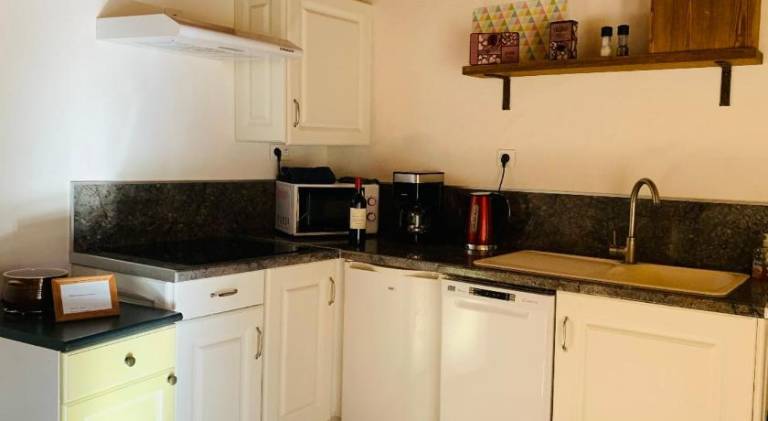 Pleasant rental apartment | Pet-friendly — photo 2