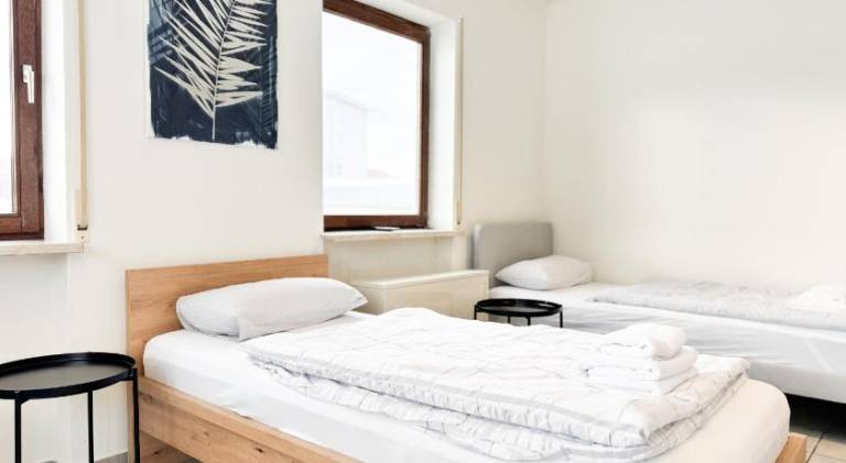 modern living studios Karlsbad