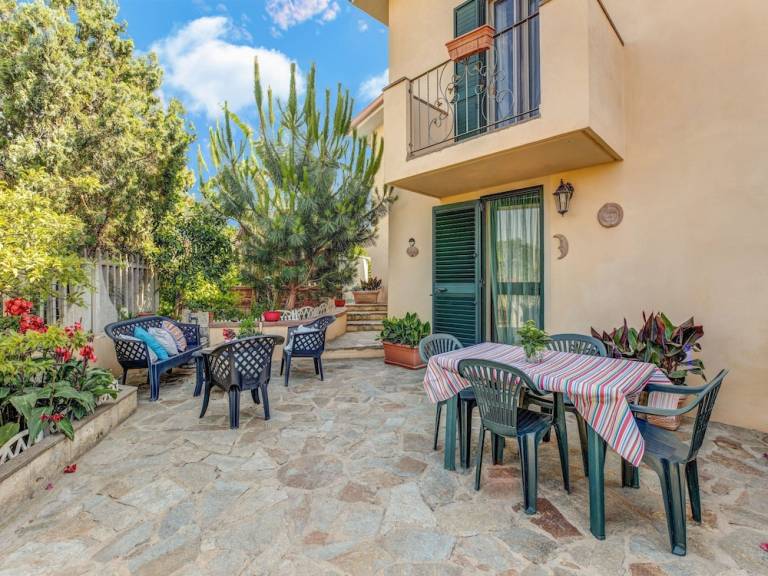Appartement Carbonia