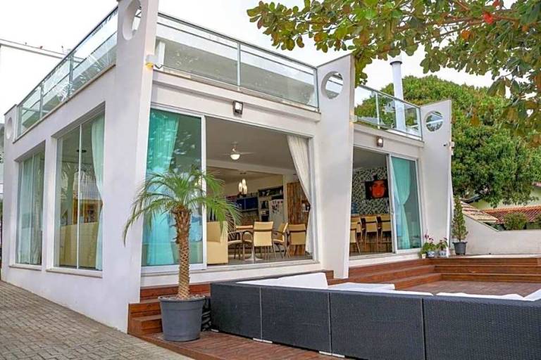Casa  Ribeirão da Ilha