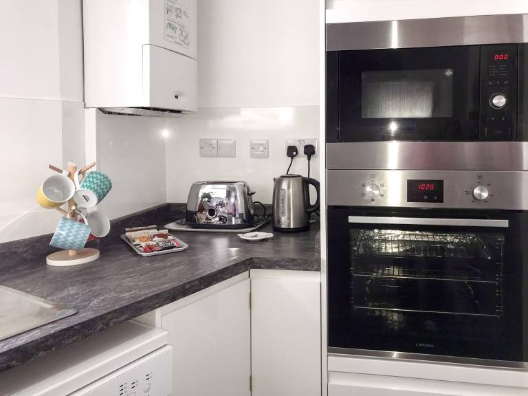 Cottage with 2 rooms for 4 persons — photo 4