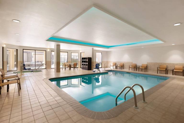 Courtyard by Marriott Charlotte Airport North — photo 4