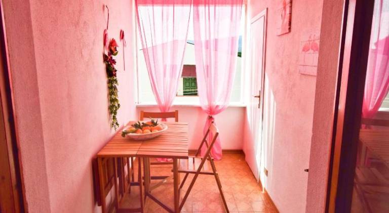 Apartment with 2 rooms for 6 persons — photo 4