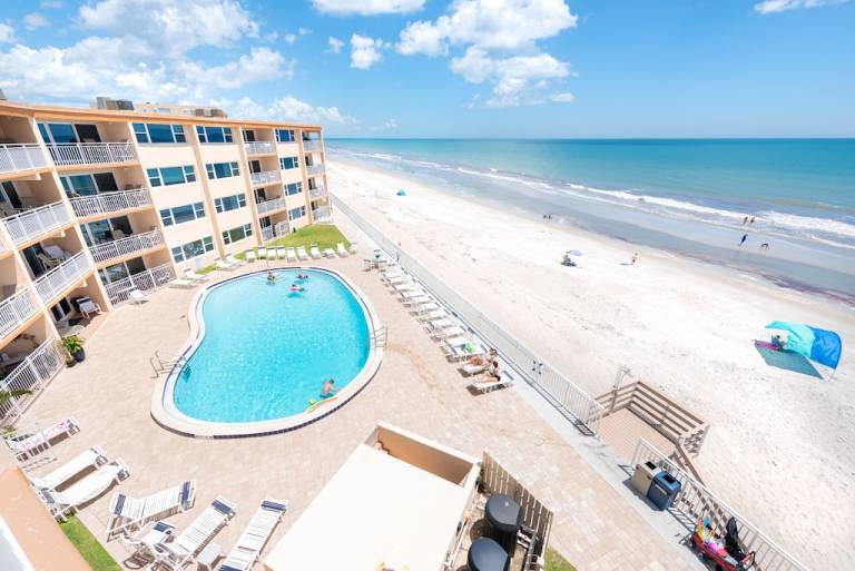 Condo  Waterway Estates