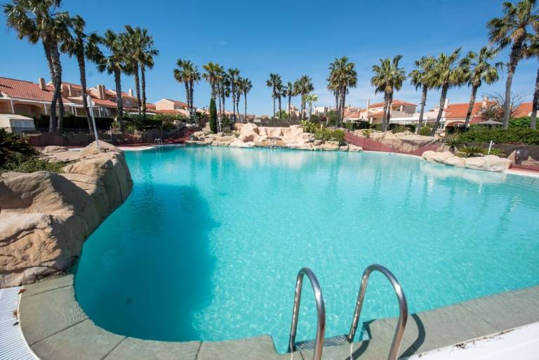 Casa Los Arenales del Sol