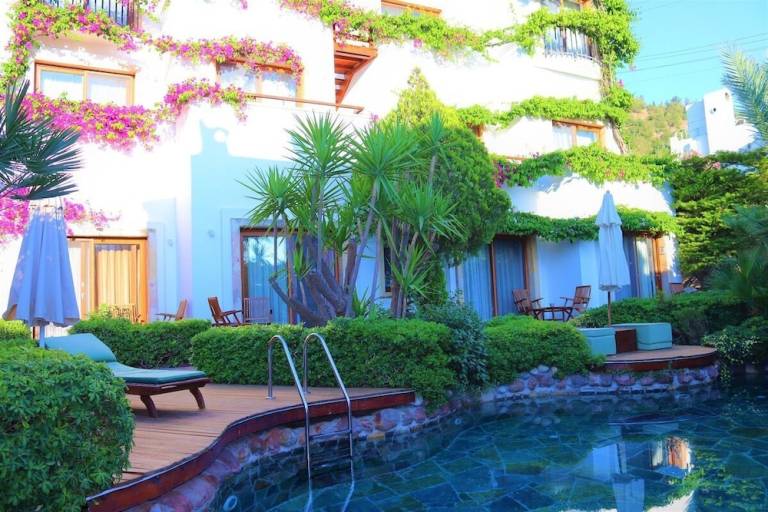 Bed & Breakfast  Bodrum