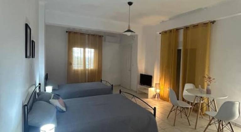 Rental apartment with terrace in Chios