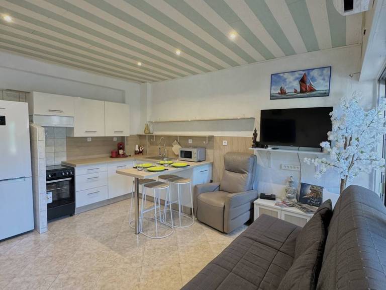 Fully equipped holiday apartment with BBQ | Close to the beach | Pets allowed — photo 5