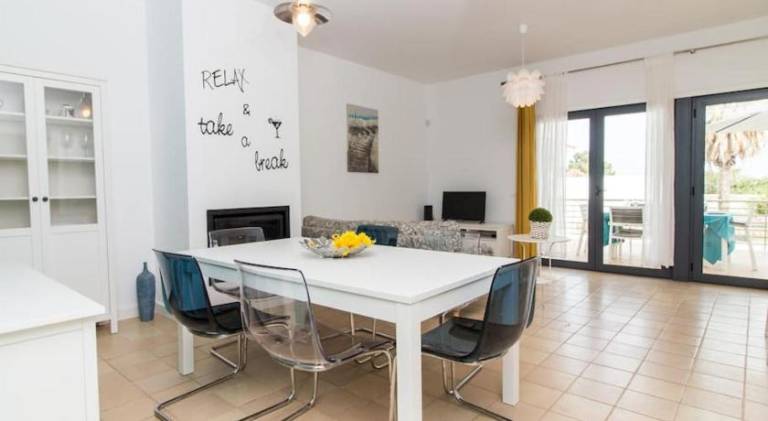 Fully equipped ample villa with garden, barbecue & terrace | Beach nearby | Dogs allowed — photo 4