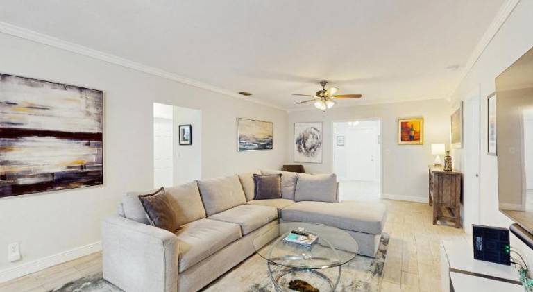 House with pool | Pets allowed in Fort Lauderdale, FL
