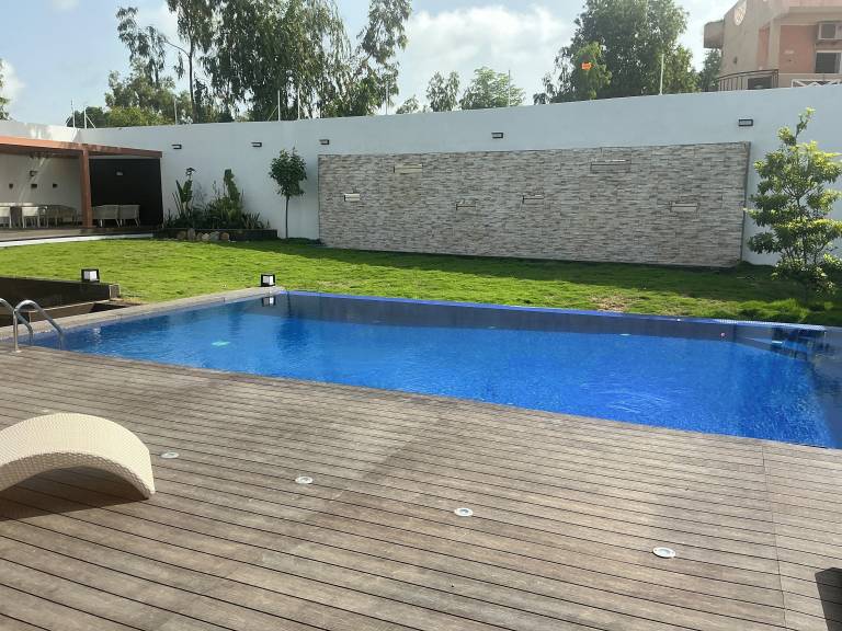 Villa  Saly