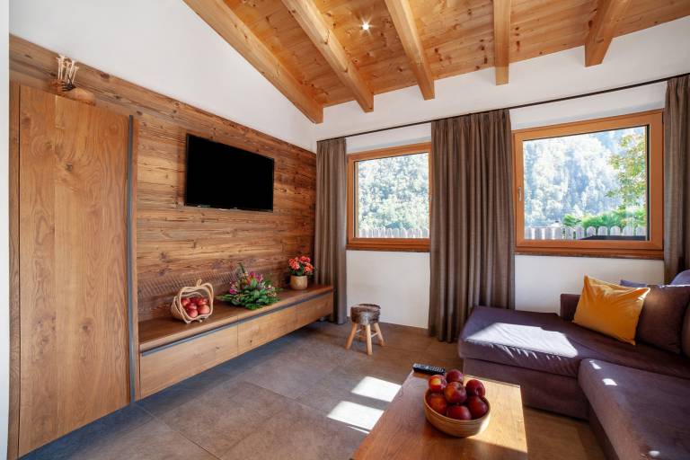 Chalet Hortensie: Romantisches Chalet mit Garten und Weinlaube — photo 2