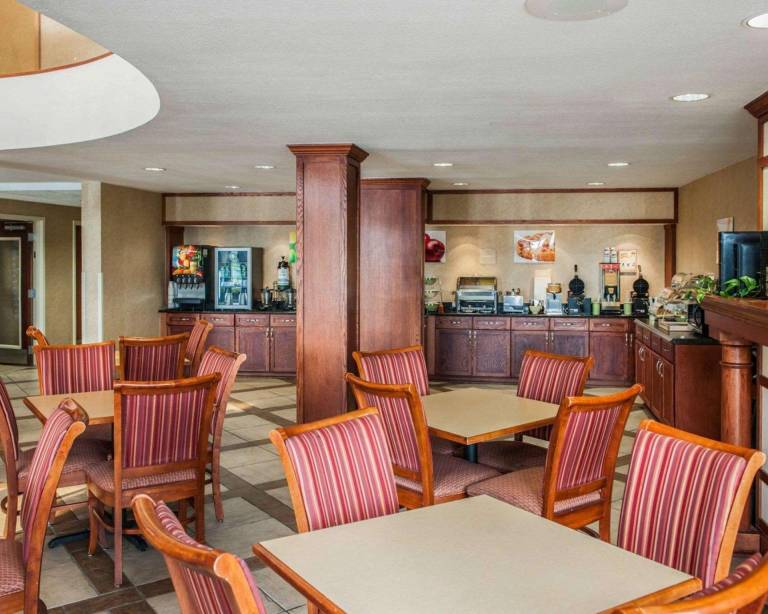 Quality Inn Castleton — photo 2