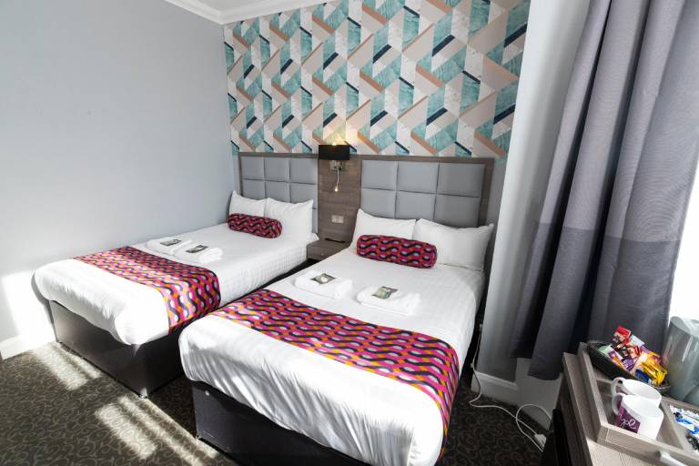 Bed & Breakfast  Notting Hill