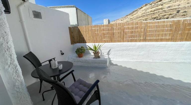 Holiday apartment with patio | Close to the beach | Pet-friendly — photo 5