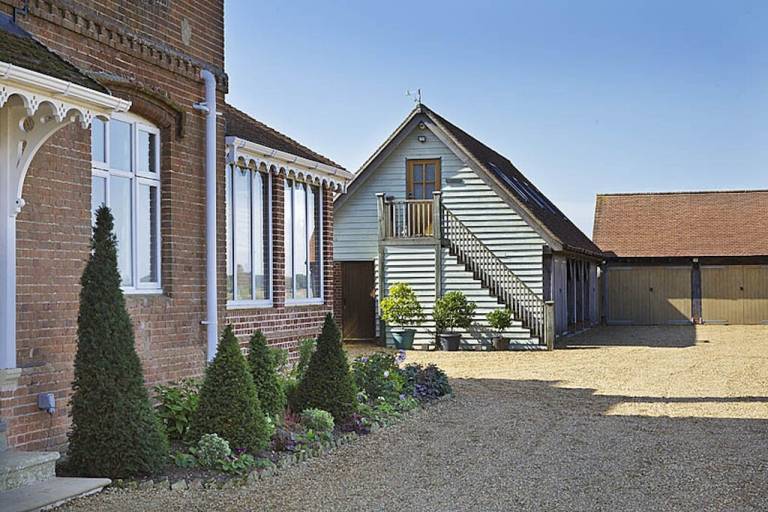 Bed and breakfast  Garvestone