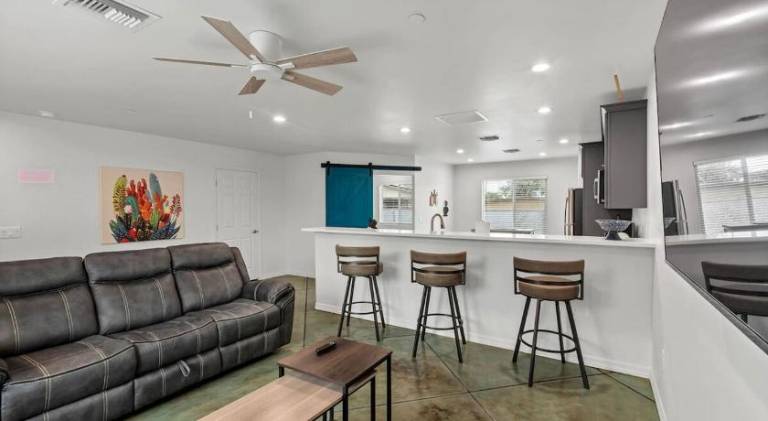 Beautiful vacation home | Pet-friendly in Tucson, AZ