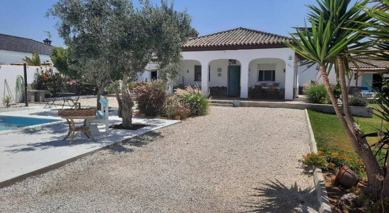 Villa with pool in Chiclana de la Frontera