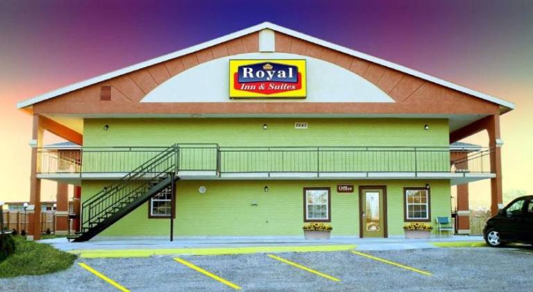 Royal Inn & Suites in Tyler, TX
