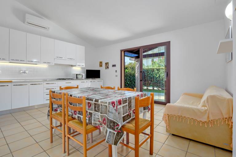 Villa with terrace, barbeque & garden | Next to the beach | Pets are welcome — photo 4