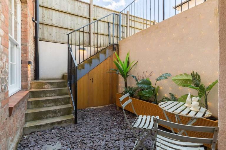 Fully equipped beautiful rental apartment with garden | Good for workation | Pets allowed — photo 5