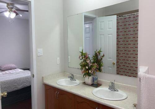 Bed and breakfast  Churchville